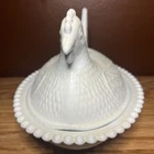Vintage Indiana Glass milk white Hen On A Nest 7" Chicken!