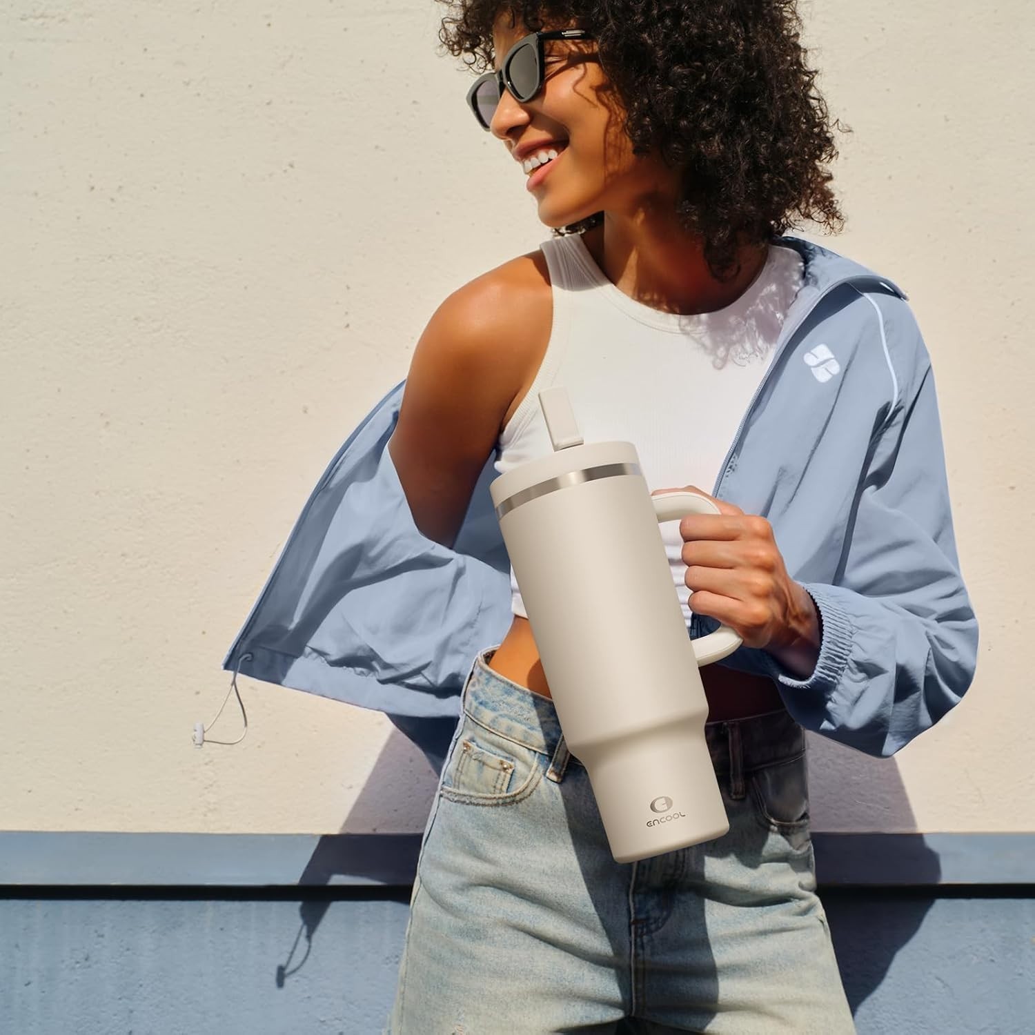 Travel-Friendly 40 oz Stainless Steel Tumbler: Keeps Drinks Cold for 24 Hours