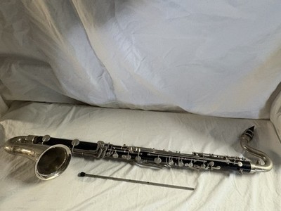 Vintage Selmer Bundy Bass Clarinet   Resonite Body School Band Instrument ELM16