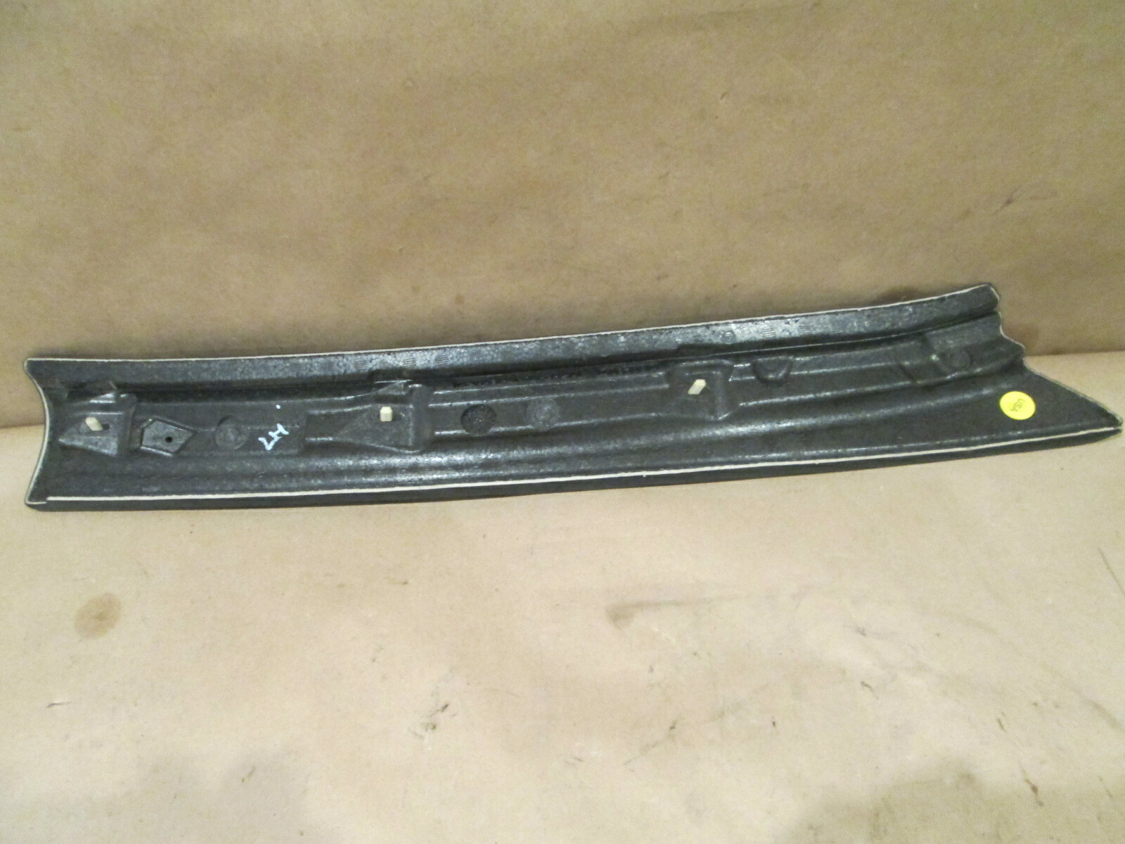 Maserati Quattroporte LH Front Post A-Pillar Cover - Black Felt  981354000