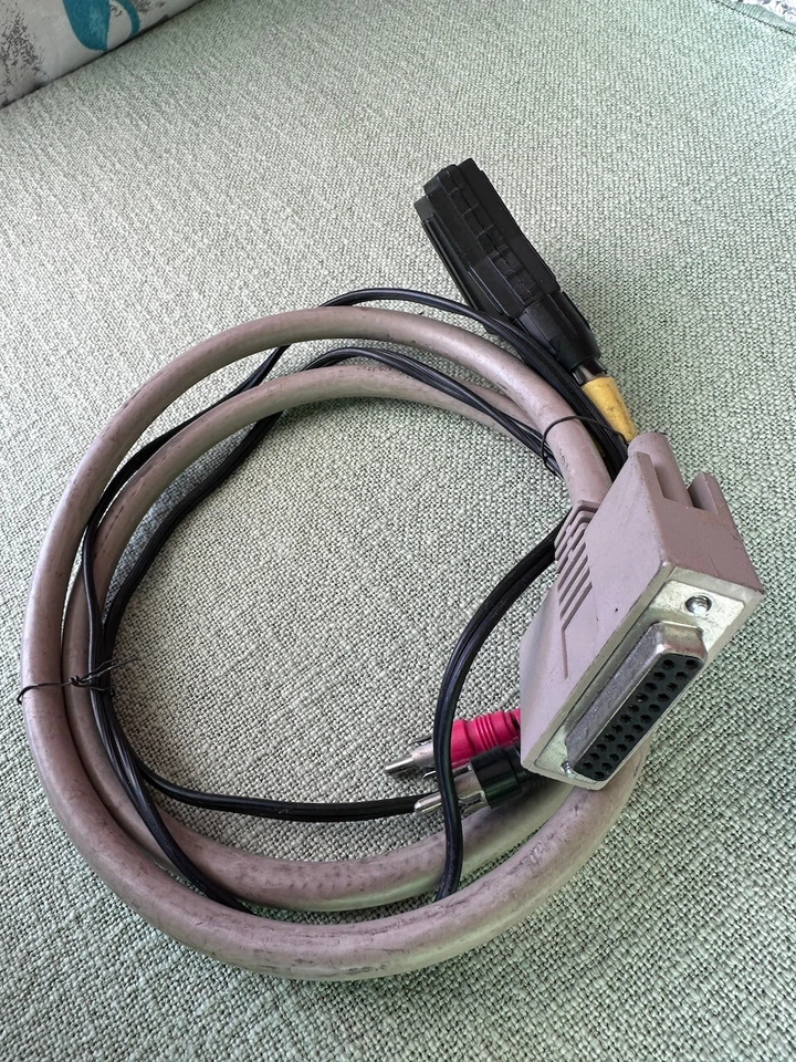 Commodore Monitor Kabel / Skart Kabel ( 1 x ), Defekt ? #08 25 - Bild 3 von 4