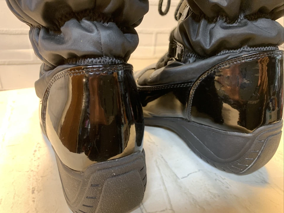 Botas de nieve de invierno Khombu Lilly para mujer impermeables aisladas talla 7 M negras Foto 4 de 4