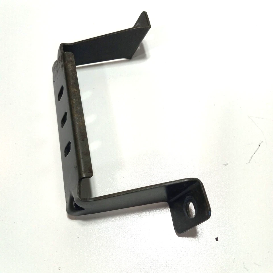 Yamaha TTR90 2001 soporte de asiento soporte de montaje marco OEM 00-07 TTR-90 TTR-90E Foto 3 de 4