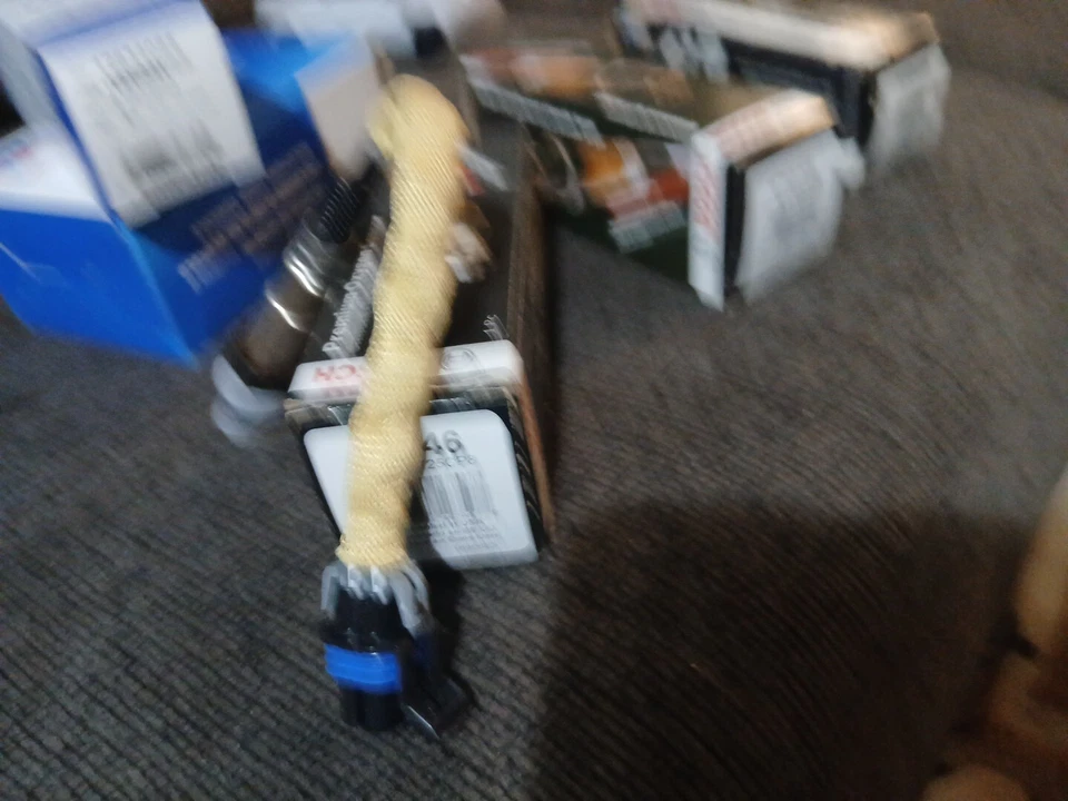 Sensor de oxigênio Bosch 16746 para Buick Cadillac Chevrolet GMC Isuzu 9-7x 2002-2016 - Imagem 3 de 4