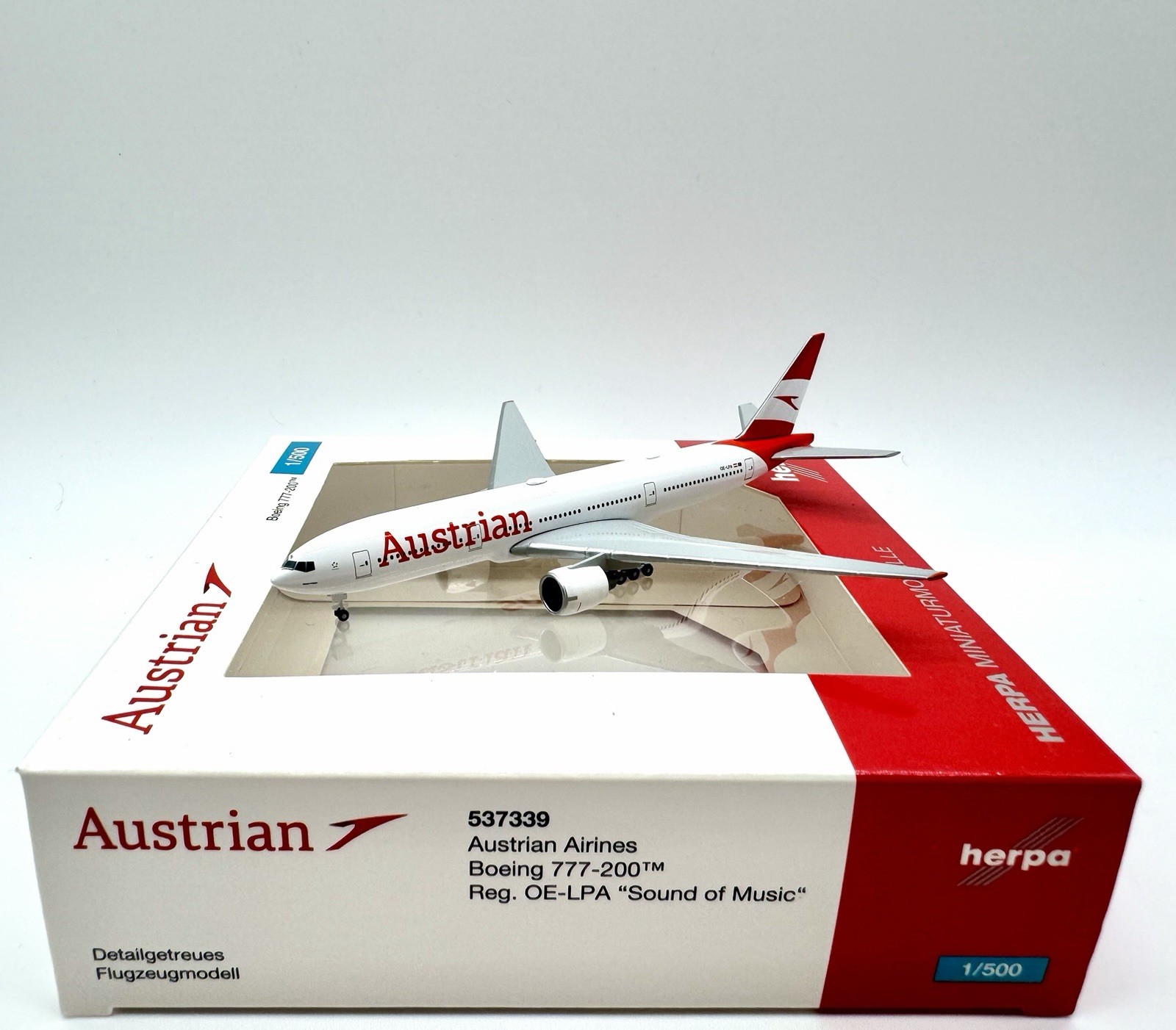 Herpa Wings 1:500 537339 Austrian Airlines B777-200 OE-LPA „Sound of Music“