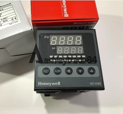 1PCS New   DC1040CR-102000-E Temperature Controller *tn