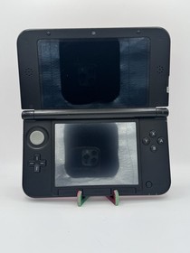 *US SELLER* Red/black Nintendo3DS XL LL | Charger + SD Card  | Region free