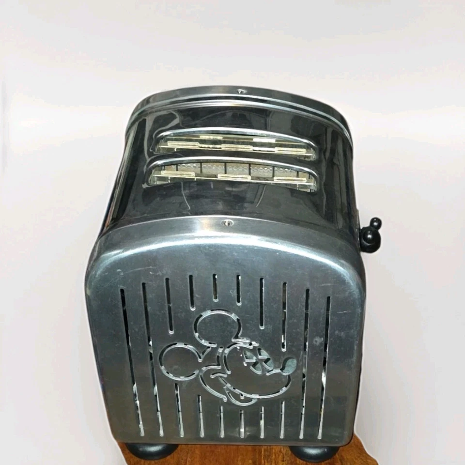 VILLAWARE CLASSIC MICKEY MOUSE 2-SLICE TOASTER DISNEY VINTAGE No Box - Image 2 of 4