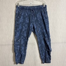 Johnny Was Women's Medium Pace Denim Pull On Embroidered Cargo Jogger Pants