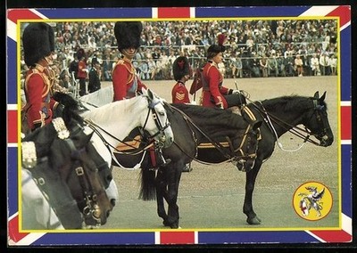 AK London, H. M. Queen Elizabeth II. von England Trooping the Colour 