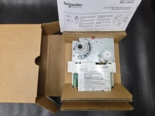 Schneider Electric MNL-V2RV3-2  TAC I/A Series MicroNet V2 LonMark Controller
