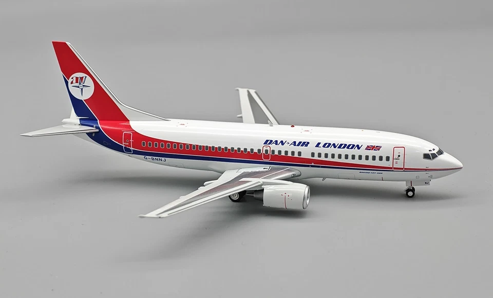 Dan-Air London / Boeing B737-300 / G-BNNJ / IF733DA0825 / 1:200 *PRE-ORDER* - Image 2 of 3