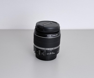 Canon EF-S 18-55mm f/3.5-5.6 IS Objektiv