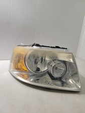 Oem 2004 Ford Expedition Headlight Assembly Passenger Side Halogen 4l14-13005a