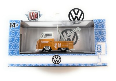M2 Machines 1:64 1960 VW Single Cab Tow Truck 32500-80 32-54-P6