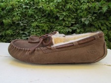UGG Women s Dakota Slipper House Shoes Espresso Brown Moccasin Sz 7 Lined