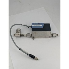BURKERT 8752 Flow Regulator + SWAGELOK SS-6TF-MM-15 T Particle Filter
