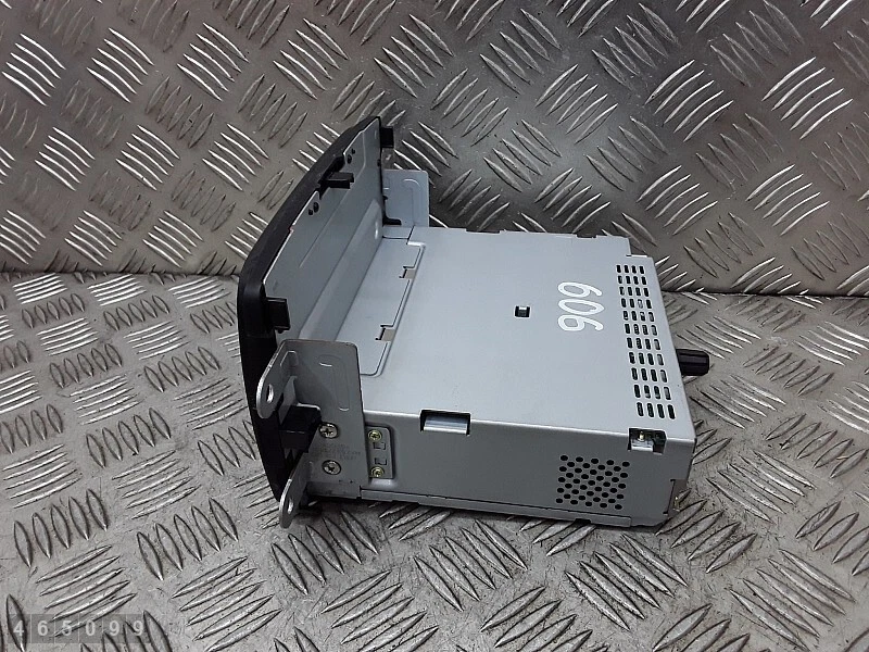 2017 DACIA SANDERO STEPWAY AUTORADIO CD CODE FEHLT DVD NAVI 281158799R - Bild 2 von 4