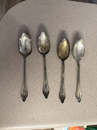 4 Sterling Silver Spoons - PAT 1915 Antique -D Monogram 77g  .925 Below Melt