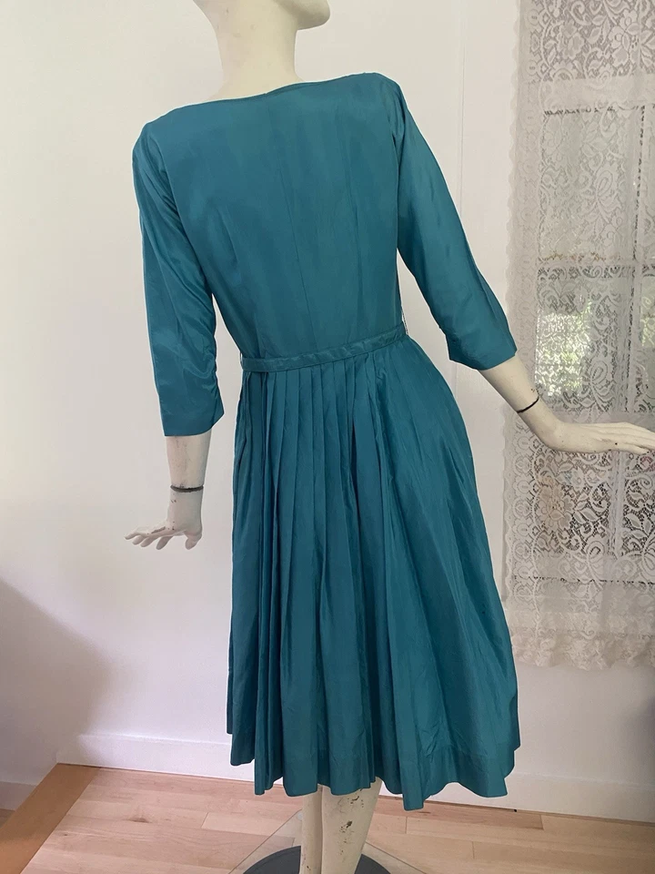 Vintage 40s 50s New Look Style Blue Satin Dress Distressed Rockabilly Femme Belt - Image 4 of 4