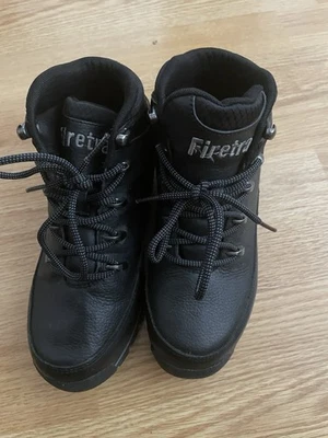 This Is Firetrap Boots For Kids Size Uk 3 Good Conditions - Image 1 of 4