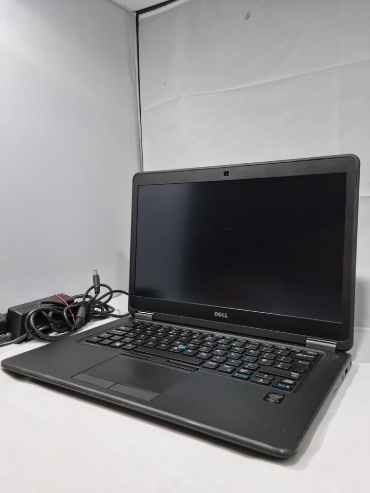 DELL Latitude E7450 Intel Corei5-5300U @2.30GHz 16GB RAM 512GB SSD 14.1" Win 11 - Image 3 of 4
