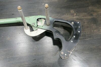 Early Cessna 172 / 175 Manual Flap Control Lever Assy Early Cessna 172 / 175 Manual Flap Control Lever Assy