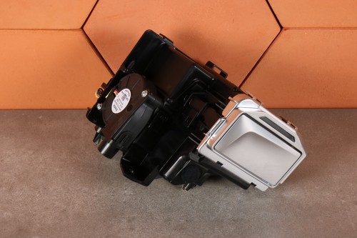 BMW G30 G31 G32 G11 G12 X3 G01 X4 G02 X5 G05 AMBIENTADOR FRAGANCIA 9483929 - Imagen 6 de 12