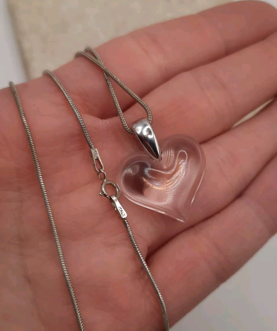 ネックレス・ペンダント Clear Quartz Necklace with Wavy Heart Pendant #5777 Quartz Heart Pendant - Polished Clear Quartz Crystal