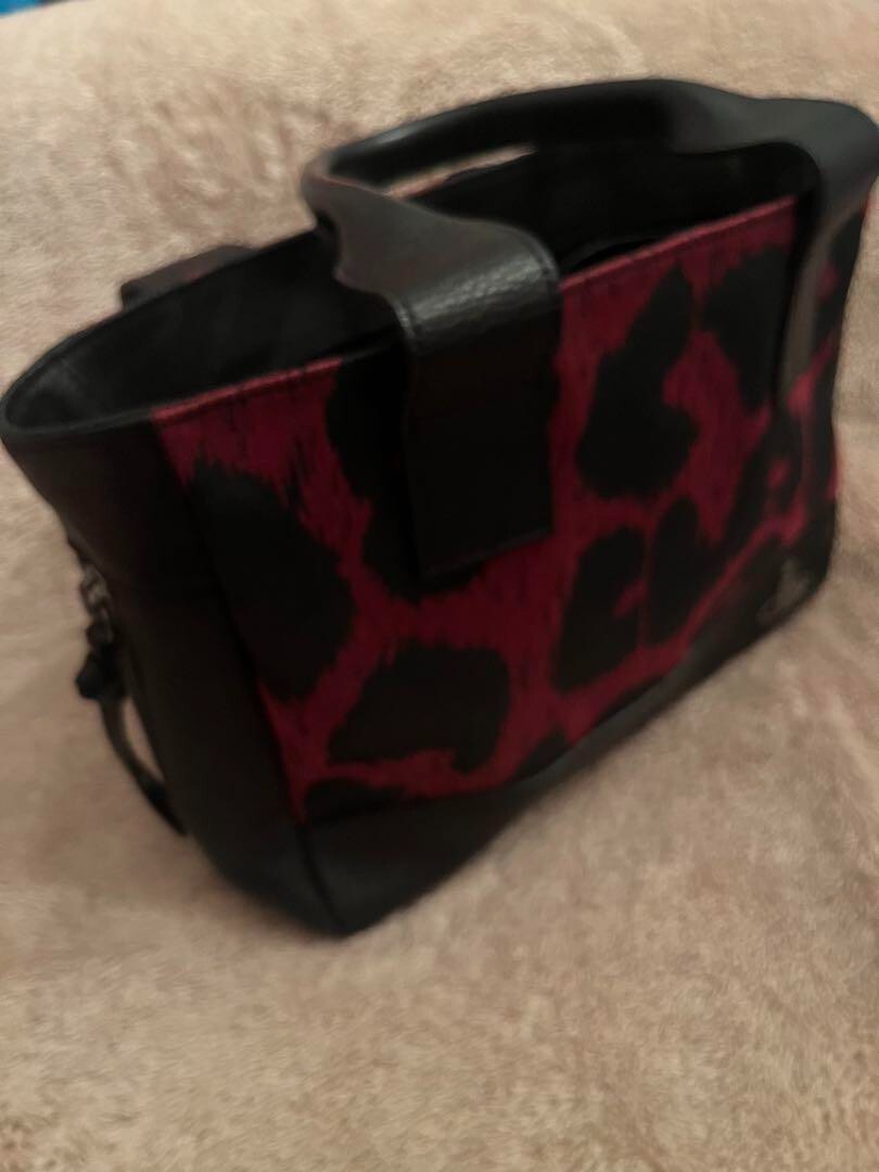 Vivienne Westwood Leopard Print Bag with Pouch Size Vivienne Westwood Leopard Print Bag with Pouch Size
