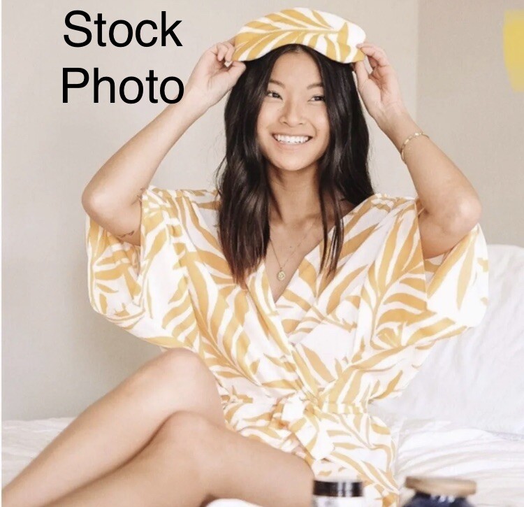 Maison Du Soir The Magnolia Luxe Robe Komono Reso… - image 1