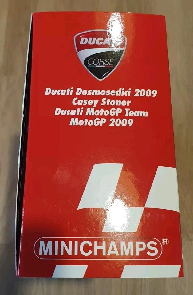 MINICHAMPS 1/12 CASEY STONER 2009 DUCATI GP9 FULL Sponsor  MOTO GP 122090027 - Immagine 3 di 4