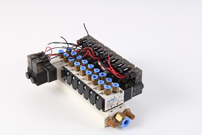 AirTAC 2x 4V130C-06 / 7x 4V110-06 Valves With Manifold