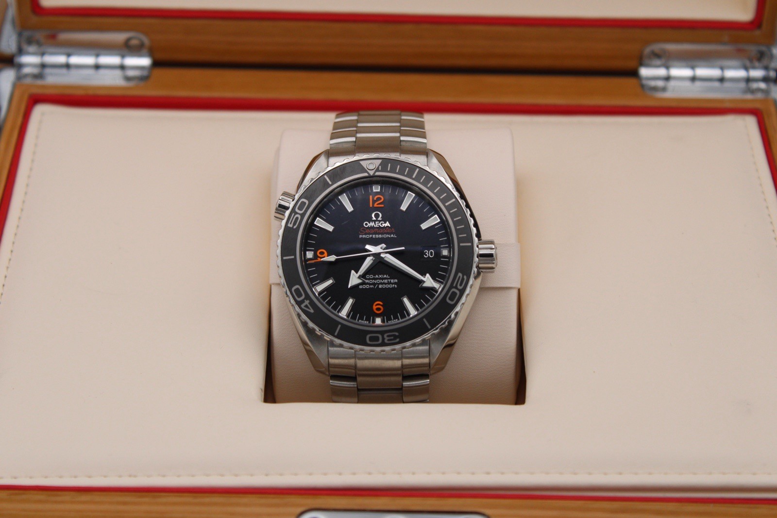 Omega Seamaster Planet Ocean - Ref. 232.30.46.21.01.003– 2014 Model – 45.5mm