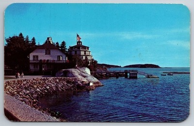 ME, Sebasco Estates, Lighthouse, Sebasco Lodge & Cottages, Vintage Postcard