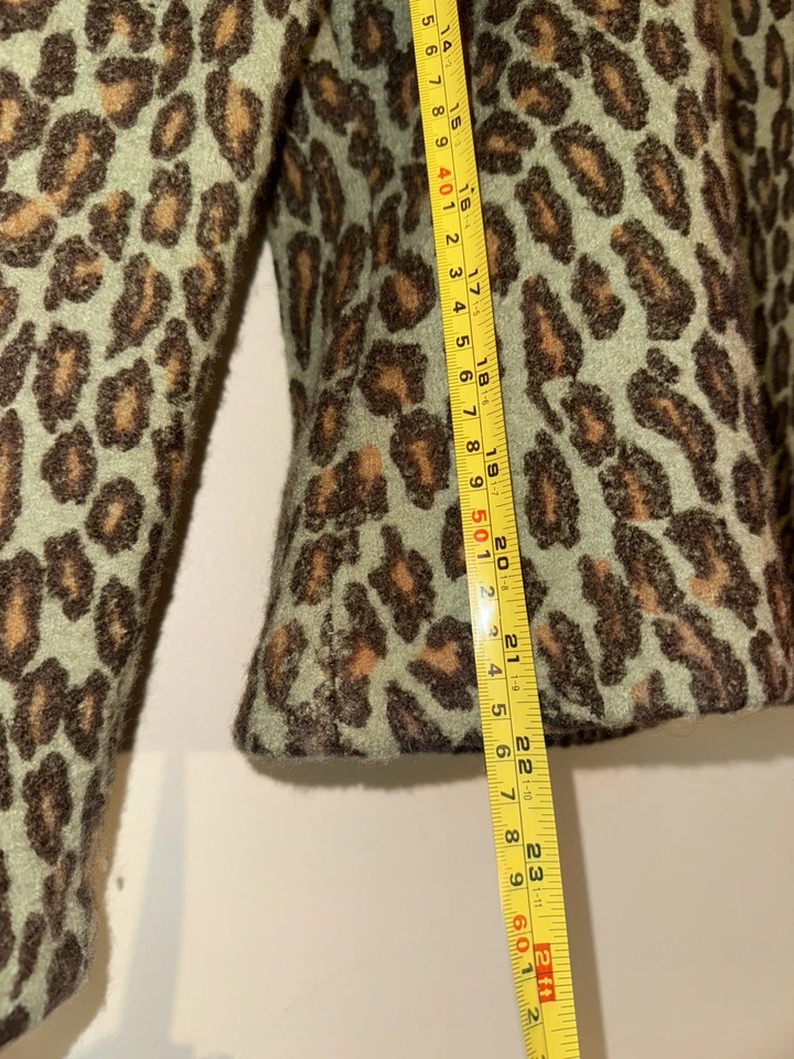 Abrigo Chaqueta Vintage Años 90 Imitación Piel Cuello Leopardo Verde Botón Estampado Animal  Foto 4 de 4