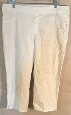 Womans Size 10 Chico's White Pull On Jegging Capri