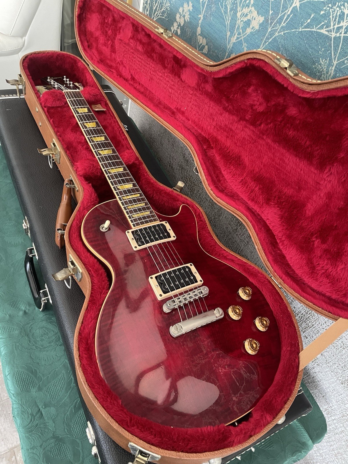 Trades 2004 Gibson Les Paul Classic Usa Electric Guitar