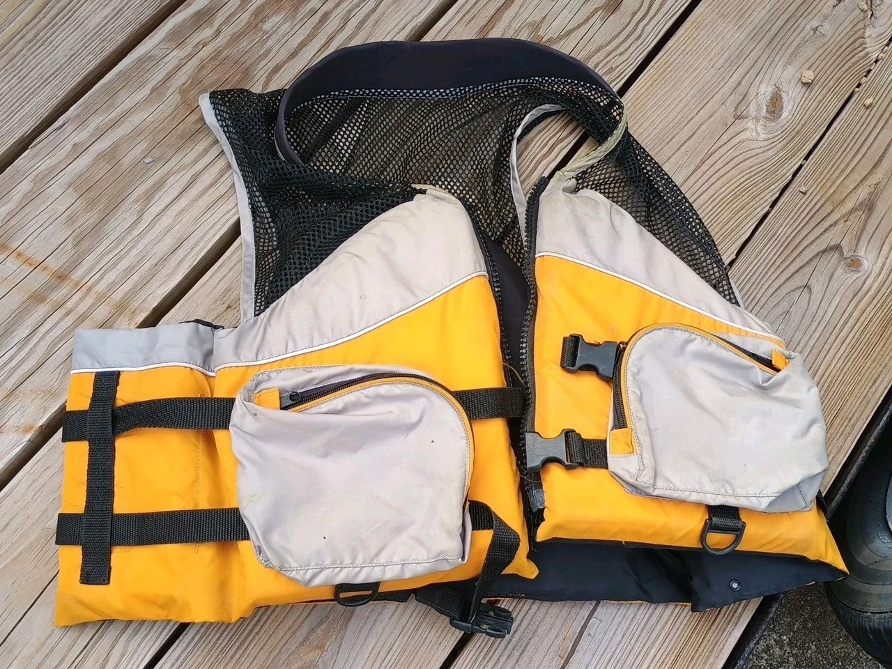 Sports Dimensions Adult Life Jacket Fishing Vest XL Gray Yellow Type III PFD