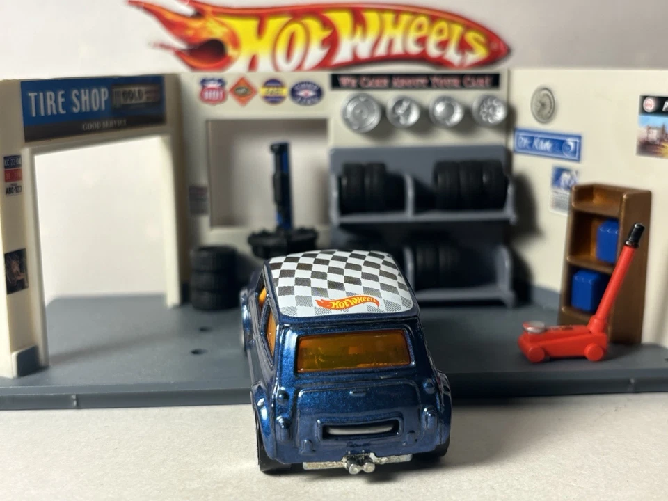 🚙 MINI COOPER 🚙 2002 HOT WHEELS ZERO PLAY Combined Shipping - Image 4 of 4