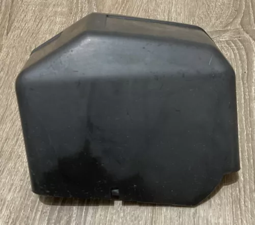 MERCEDES-BENZ M103 Genuine OEM IGNITION DISTRIBUITOR SUPPRESSOR HOUSING COVER