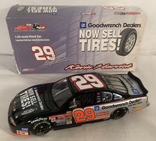 2002 Action 1:24 29 KEVIN HARVICK GM SERVICE NOW SELL TIRES ON A ROLL 1/28,896