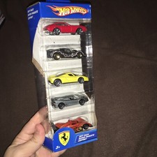 Hot Wheels 5 pack Ferrari Gift Pack With Yellow Enzo