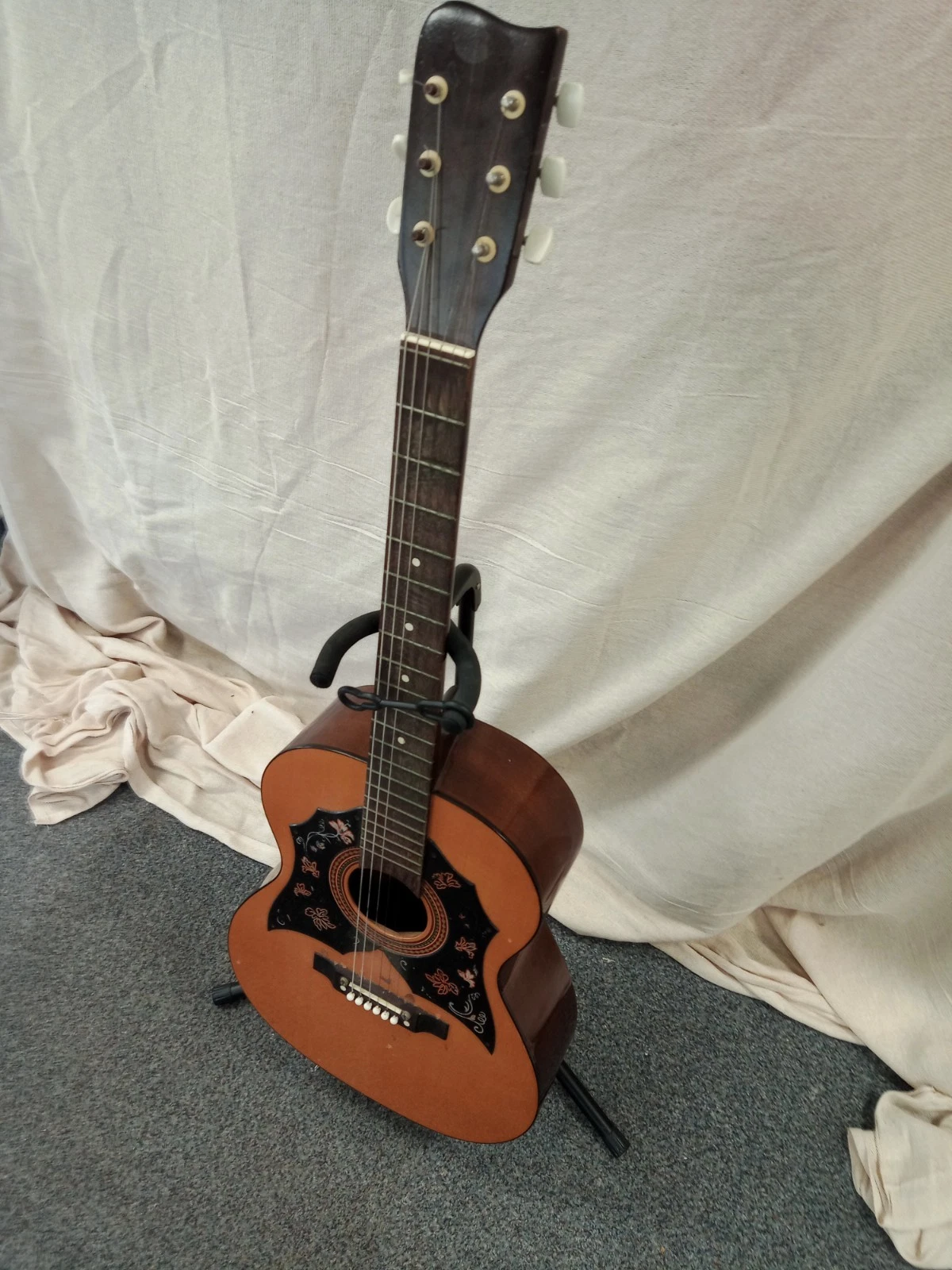 Picture 2 of 13