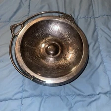 Vintage Middletown Plate Co 1857 Quadruple Silver Plate Hard White Metal Basket