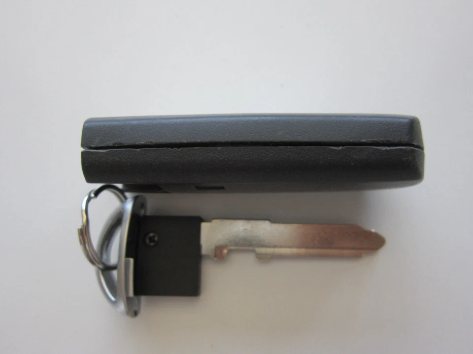 OEM 2010-2015 MAZDA CX9 CX7 CONTROL REMOTO INTELIGENTE SIN LLAVE WAZX1T763SKE11A04 usado Foto 4 de 4