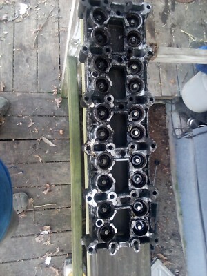 Overhead Cam Mounting Bracket 2.7 Mercedes Sprinter Freightliner