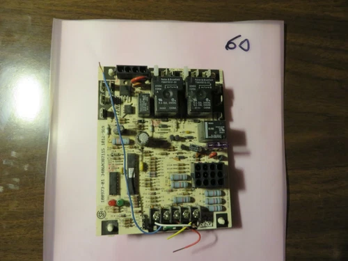 LENNOX CONTROL BOARD 100973-01 1012-83-9692A