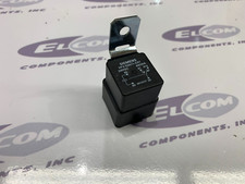 QTY-1 Siemens High Current Power Relay 40A 24V SPDT VF4-55H11-C01 / 1393835-2