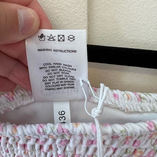 Charlie Holiday Women's NWT High Rise Bikini Bottoms Cabo Smocked Size M - Picture 12 of 12